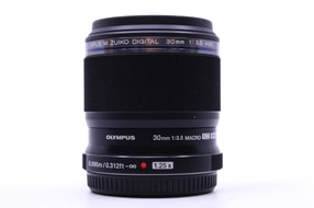 Olympus M.Zuiko Digital ED 30mm f/3.5 Macro