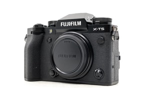 Fujifilm X-T5