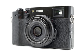 Fujifilm X100V