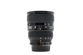 Nikon AF Nikkor 20-35mm f/2.8D