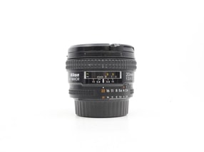 Nikon AF Nikkor 20mm f/2.8D