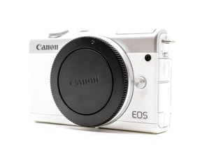 Canon EOS M200