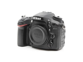 Nikon D7200