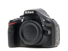 Nikon D5200