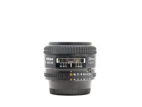 Nikon AF Nikkor 28mm f/2.8D