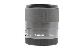 Canon EF-M 32mm f/1.4 STM