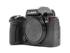 Panasonic Lumix S5 II