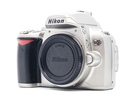 Nikon D40