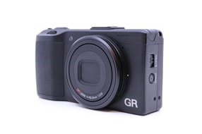 Ricoh GR