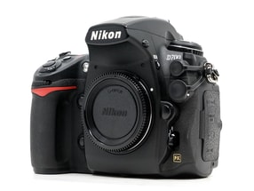 Nikon D700