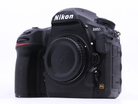 Nikon D850