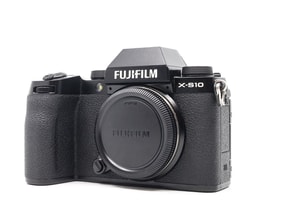 Fujifilm X-S10
