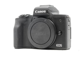 Canon EOS Kiss M2