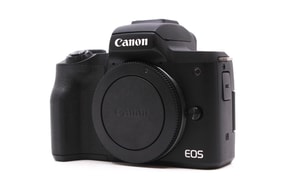 Canon EOS M50