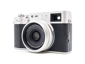 Fujifilm X100V