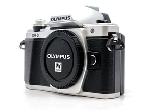 Olympus OM-D E-M10 Mark II