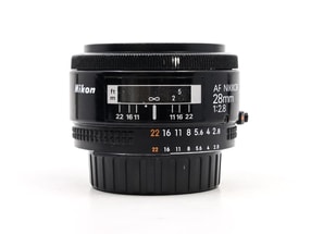 Nikon AF Nikkor 28mm f/2.8