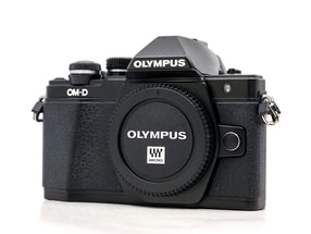Olympus OM-D E-M10 Mark II