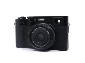 Fujifilm X100V