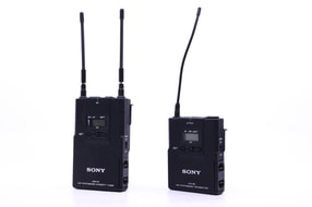 Sony UWP-V1 Wireless Lavalier Microphone Kit