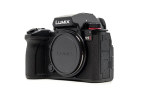 Panasonic Lumix S5 II