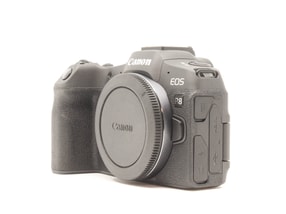 Canon EOS R8