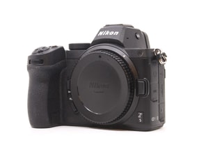 Nikon Z5