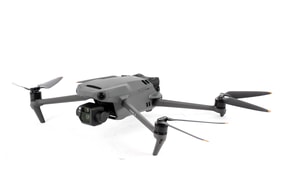 DJI Mavic 3