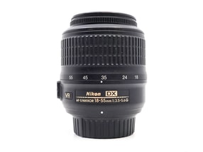 Nikon AF-S DX Nikkor 18-55mm f/3.5-5.6G VR