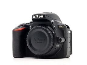 Nikon D5600