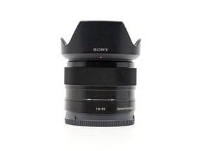 Sony E 35mm f/1.8 OSS