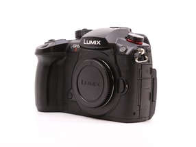 Panasonic Lumix DMC-GH5 II