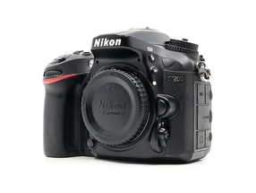 Nikon D7200