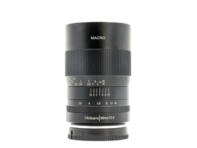 7Artisans 60mm f/2.8 - Attacco Sony E