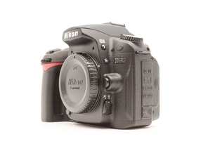 Nikon D90