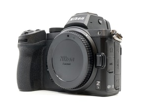 Nikon Z5