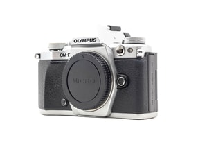Olympus OM-D E-M5 Mark II