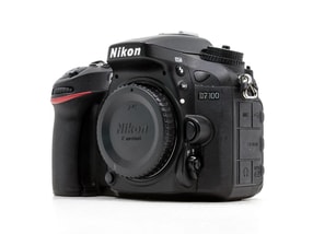 Nikon D7100