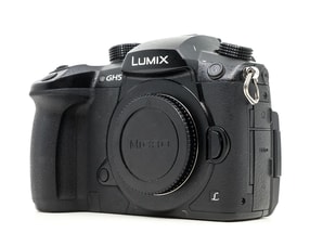 Panasonic Lumix DC-GH5