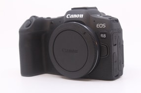 Canon EOS R8