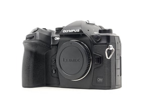 OM SYSTEM OM-1