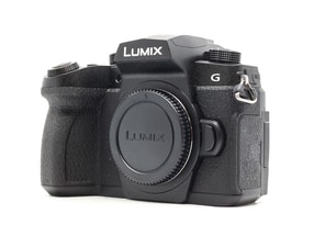 Panasonic Lumix DC-G90