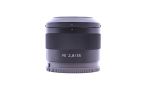 Sony FE 35mm f/2.8 ZA Zeiss Sonnar T*