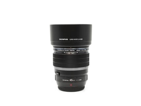 Olympus M.Zuiko Digital ED 45mm f/1.2 PRO