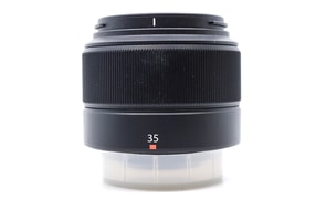 Fujifilm XC 35mm f/2