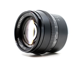 TTArtisan 50mm f/1.2 - Fujifilm X Fit
