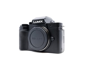 Panasonic Lumix DC-G100D