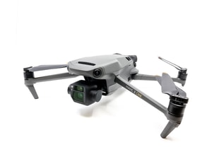 DJI Mavic 3 Cine Premium Combo