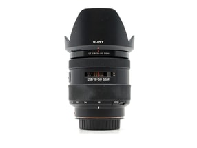 Sony DT 16-50mm f/2.8 SSM - attacco Sony A
