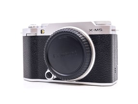 Fujifilm X-M5